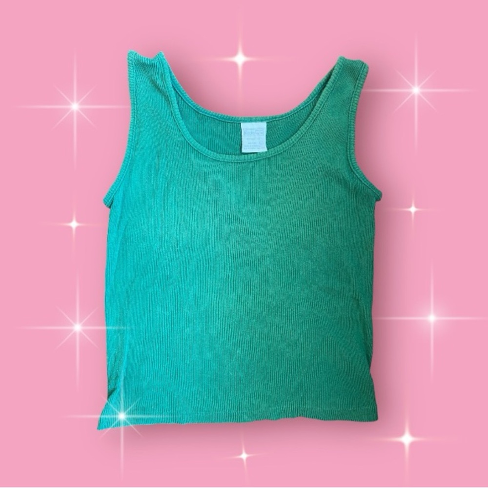 nicole curie green tank: size medium (large for a more fitted look) 💚